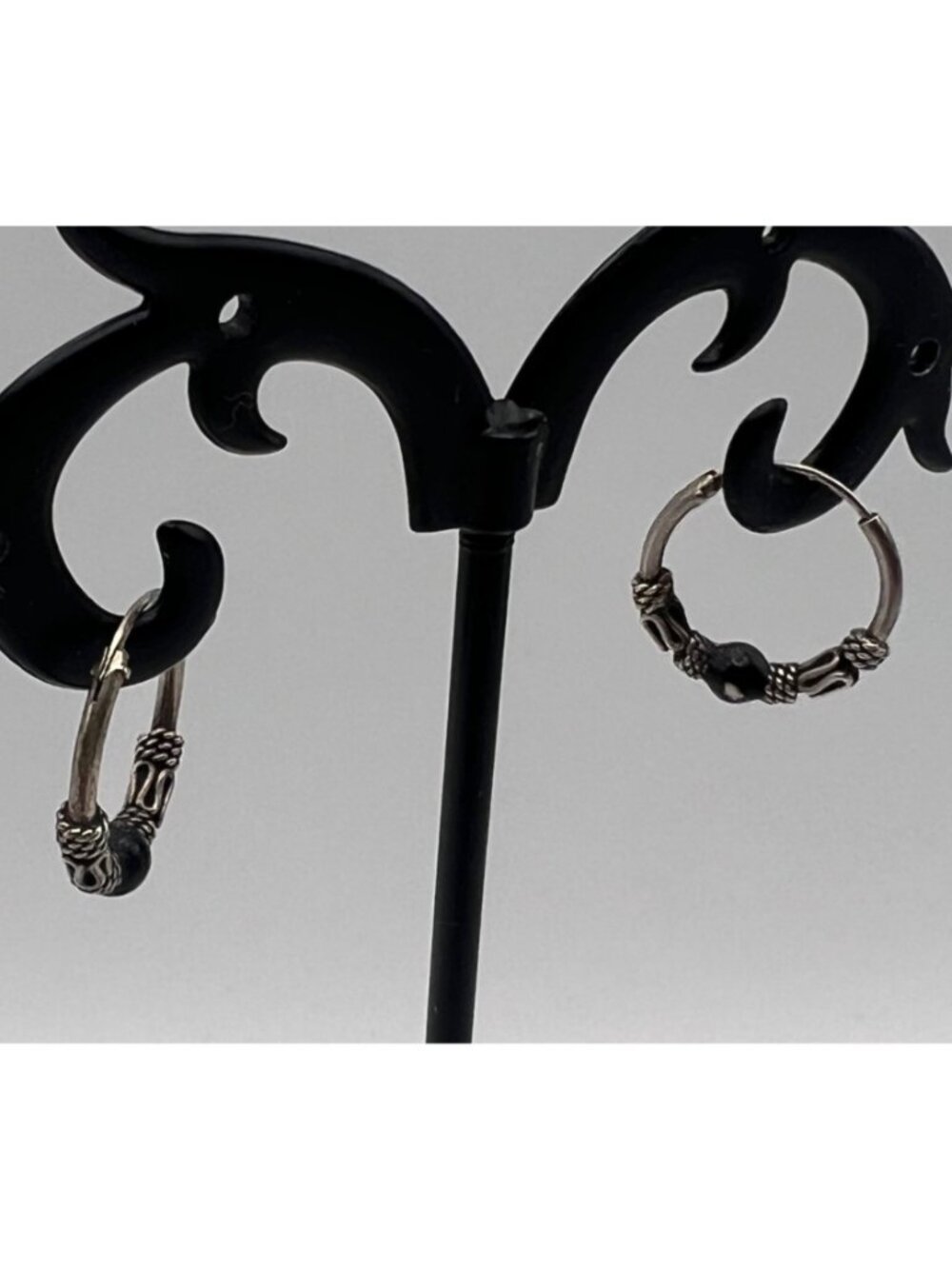Bali Style Sterling Silver Hoop Earrings Oxidized Black Accent Bead .5" - Picture 4 of 8